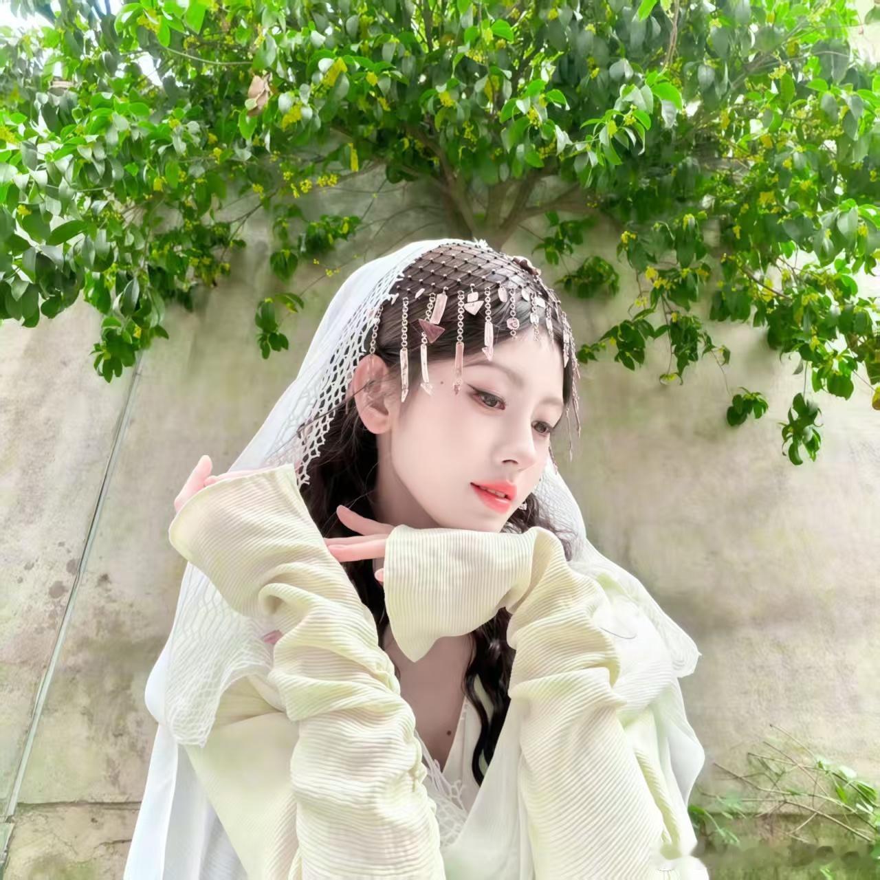 jjy鞠婧祎杨采薇jjy鞠婧祎花间令