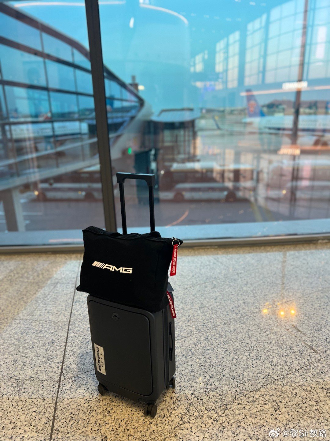 4点起床  ​​​