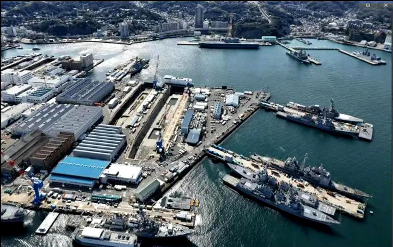 中国无人机贴脸拍摄美国核航母，五角大楼震怒！

疑似中国网友拍摄的无人机在近日拍