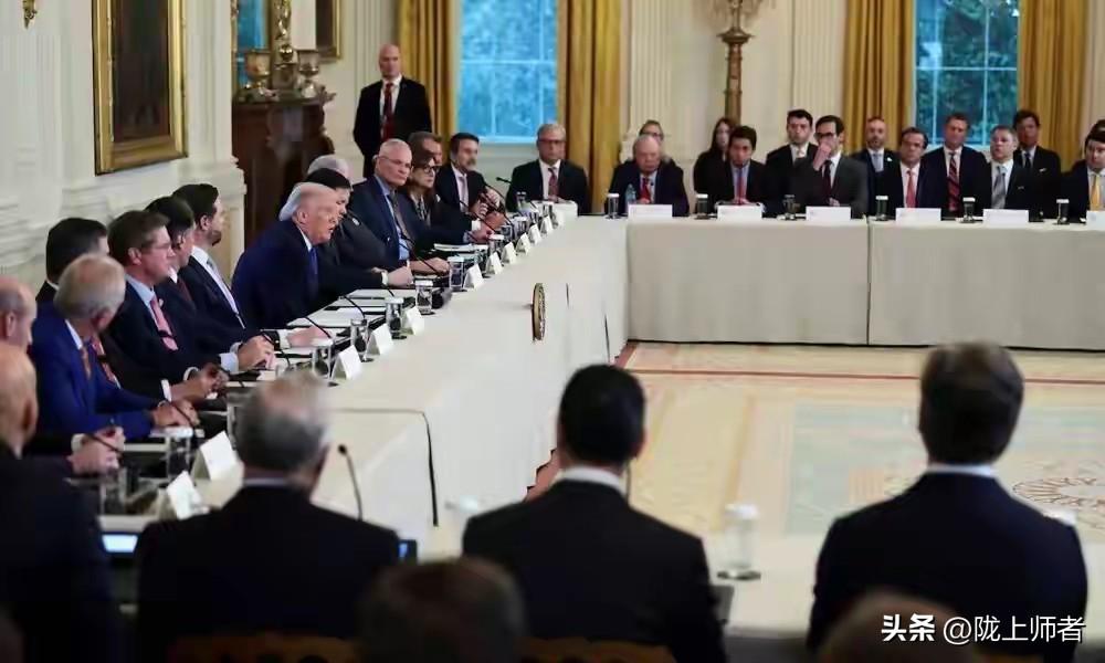 美伊以战事外界普遍认为是以色列拉美国下水，然而小编认为美国何尝不是借以色列之手制