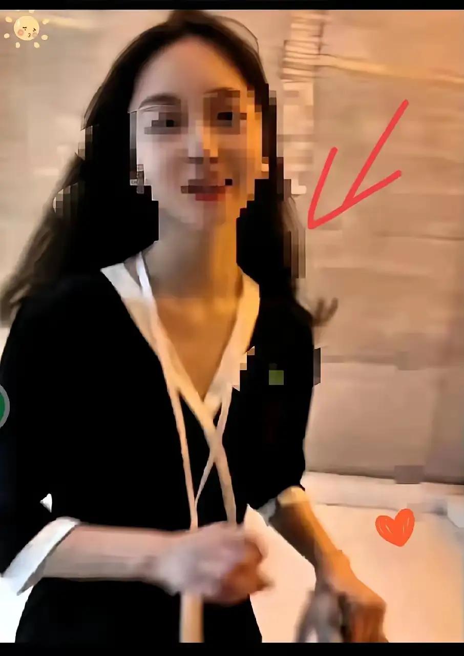 破防了！3万程序员被按摩女整emo？两种人生撕开多少成年人遮羞布！ ​1️⃣ 程
