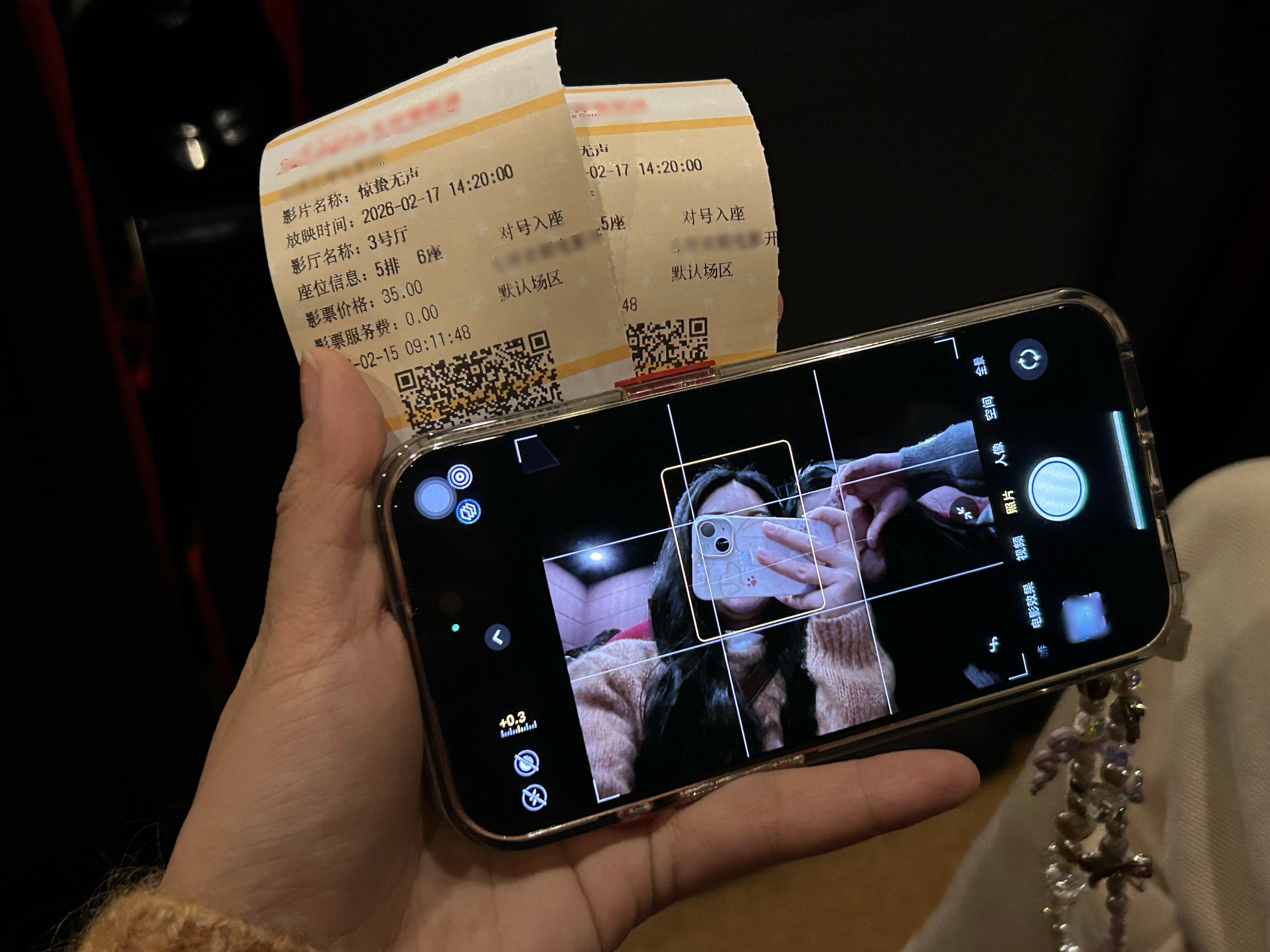 惊蛰无声还挺好看的诶，结局完全想不到，反转再反转一直在震惊，看这种类型的电影真的