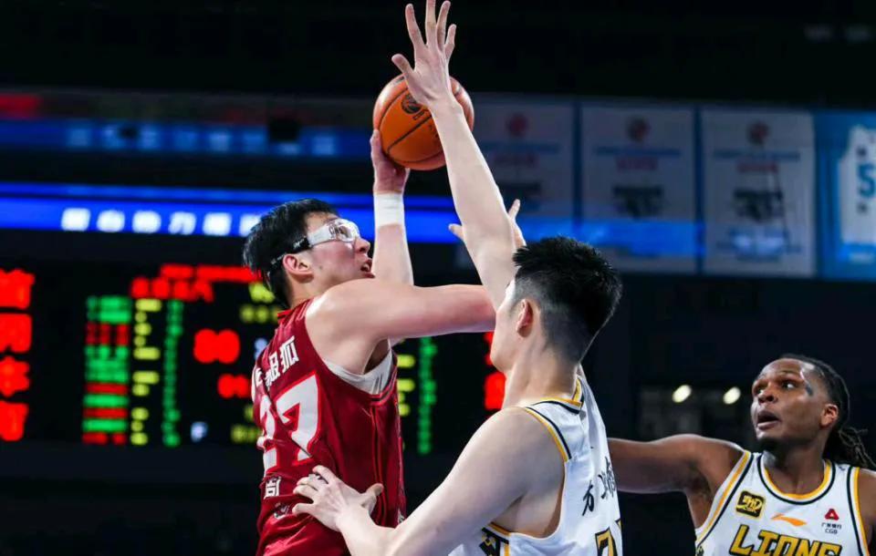 北京时间5月21日消息，2024-2025赛季中国男子篮球职业联赛（CBA）总决