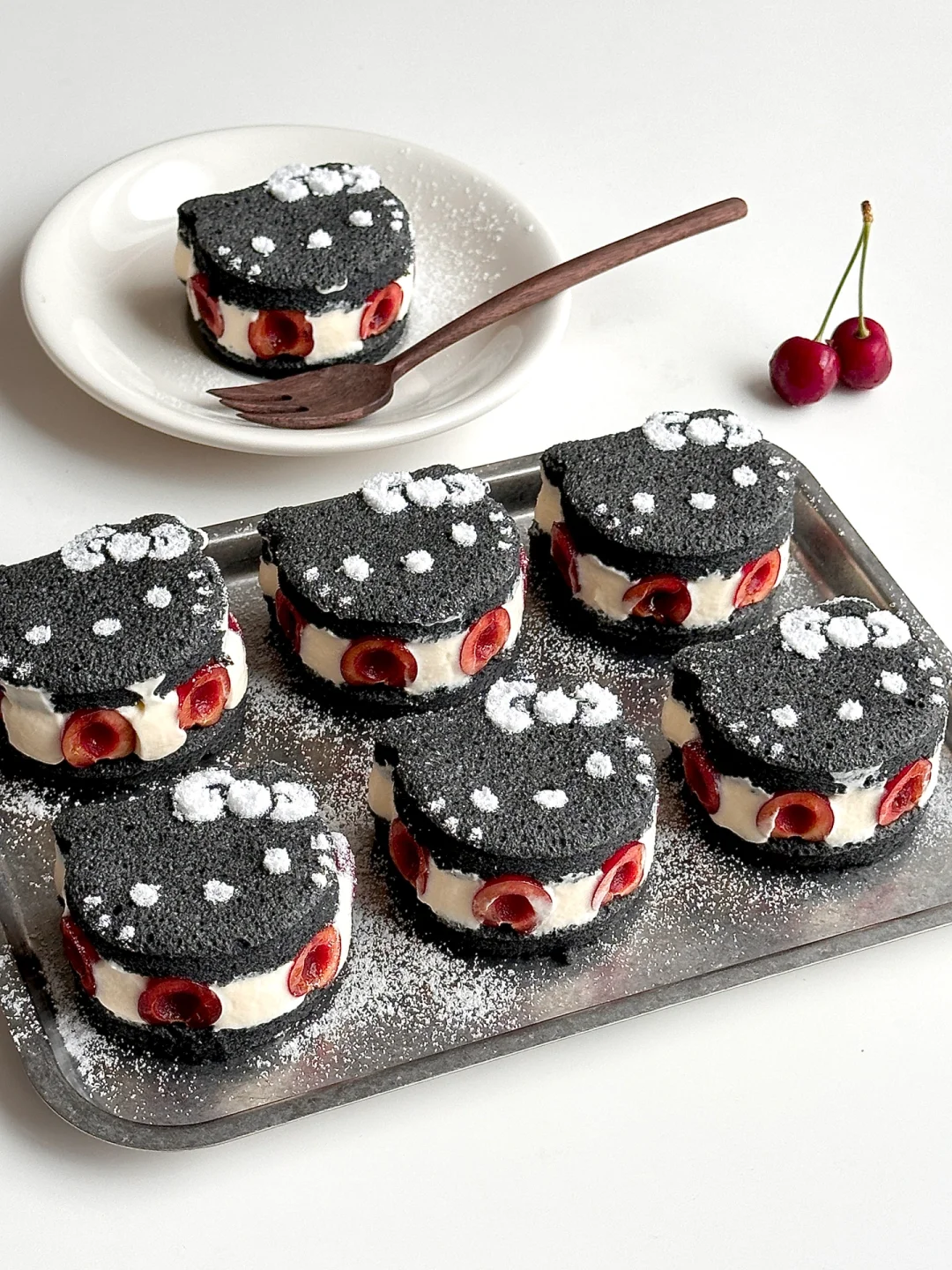 可爱甜酷kitty🍒樱桃奶油mini小蛋糕