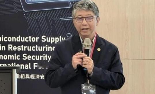 就在中国宣布7nm芯片技术实现重大突破的消息传出后，来自全球芯片代工巨头台积电的