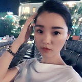 吴夏爱看美女