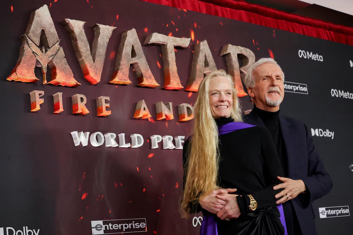 [To learn English]
Director James Camero