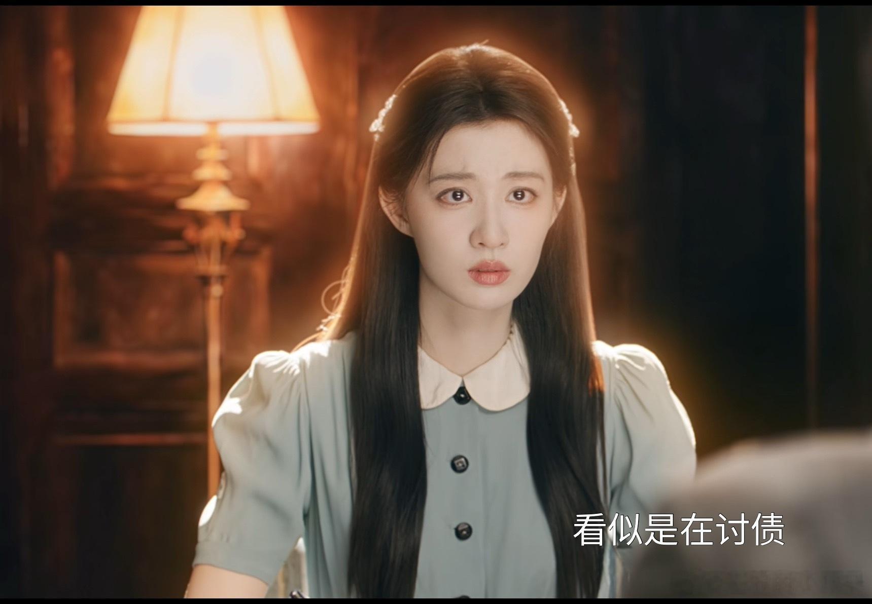 太搞笑了，这一秒过火的导演是不是全程都在研究怎么安排打光。给张凌赫王楚然都拍成神
