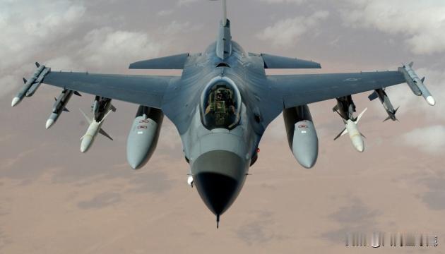 乌克兰损失一架F-16战机。

乌克兰武装部队空军在社交媒体“脸书”上报告，5月