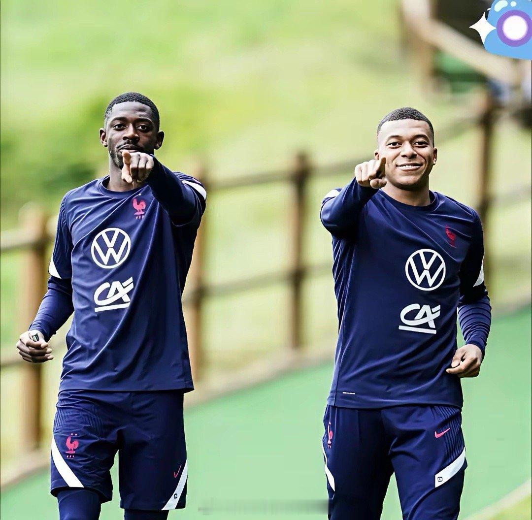 七年前，俩人都花大价钱进豪门，姆巴佩贵一千万，如今这差价成了鸿沟。姆巴佩欧洲杯3