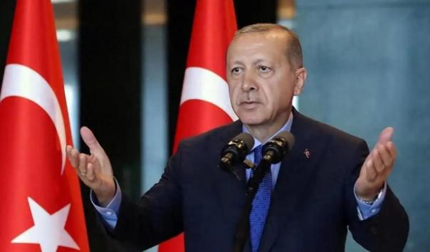 美伊互怼正酣，土耳其突然反水，反手给美国捅一刀。

最近全世界的目光都钉在美伊身