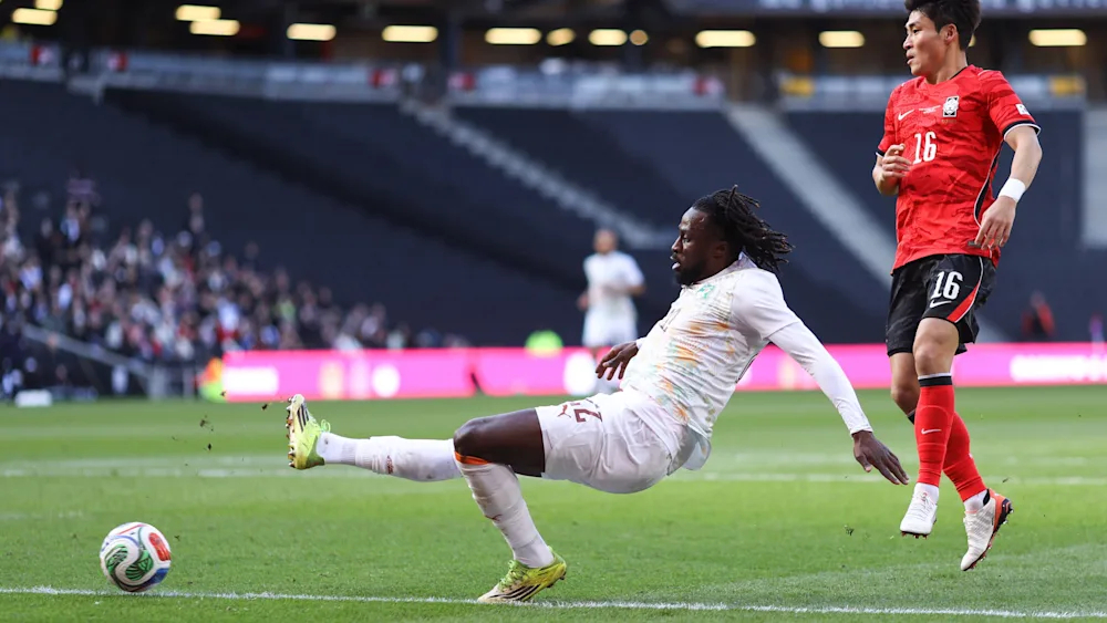 作为队史第1000场国际足联A级比赛，韩国国家队在这场友谊赛中居然0-4惨败于科