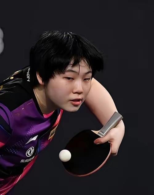 蒯曼轻松拿捏张本美和，原因挺明显。张本美和在下午半决赛跟王曼昱苦战六局，体力消耗