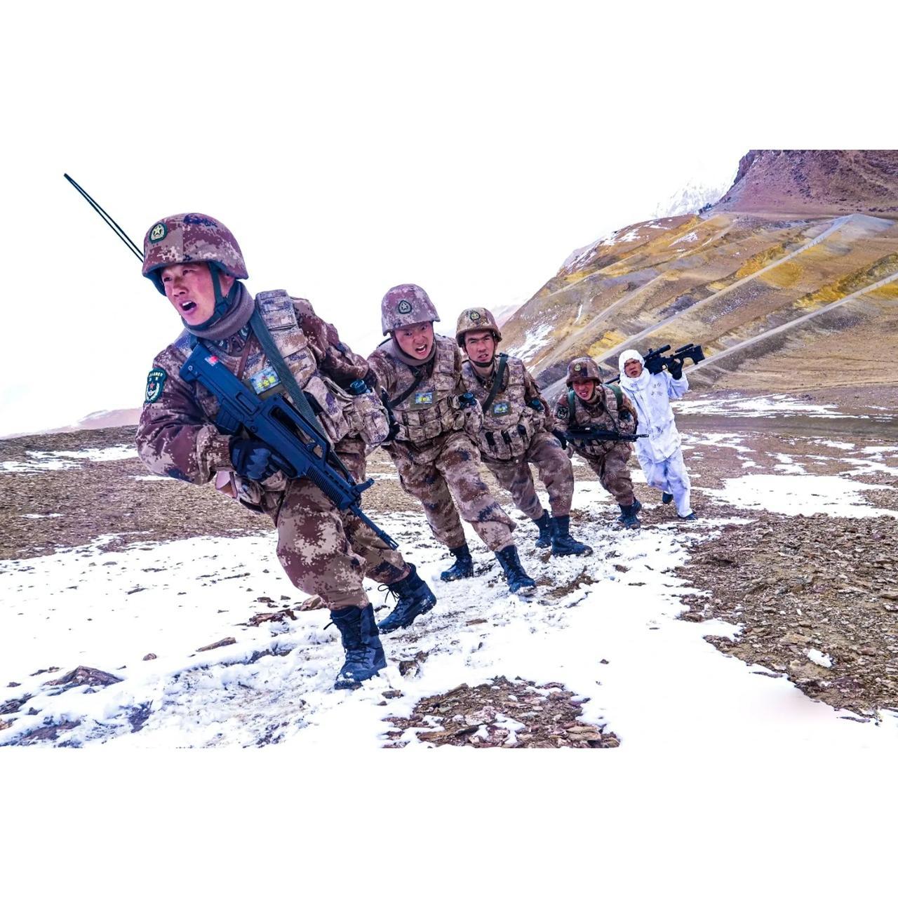 每天早上第一个赞给守护我们的中国军人！早安！