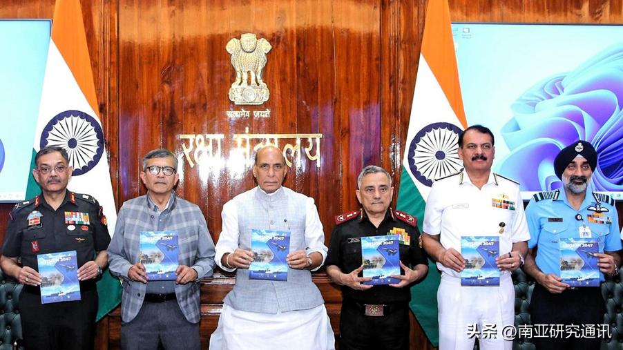 《印度教徒报》《第一邮报》3月12日、16日报道，3月10日，印国防部发布《国防