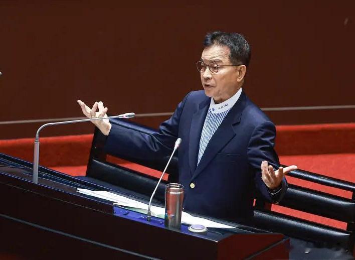 台立院冻结捐助亚行3千万 

赖士葆叫嚣：“会籍改中国台北遭矮化” 台立法机构在