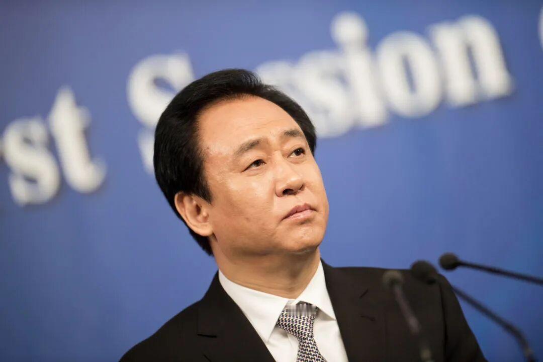 从昔日登顶首富，到如今八项罪名加身、精心布局的境外资产全线失守，许家印的结局，也