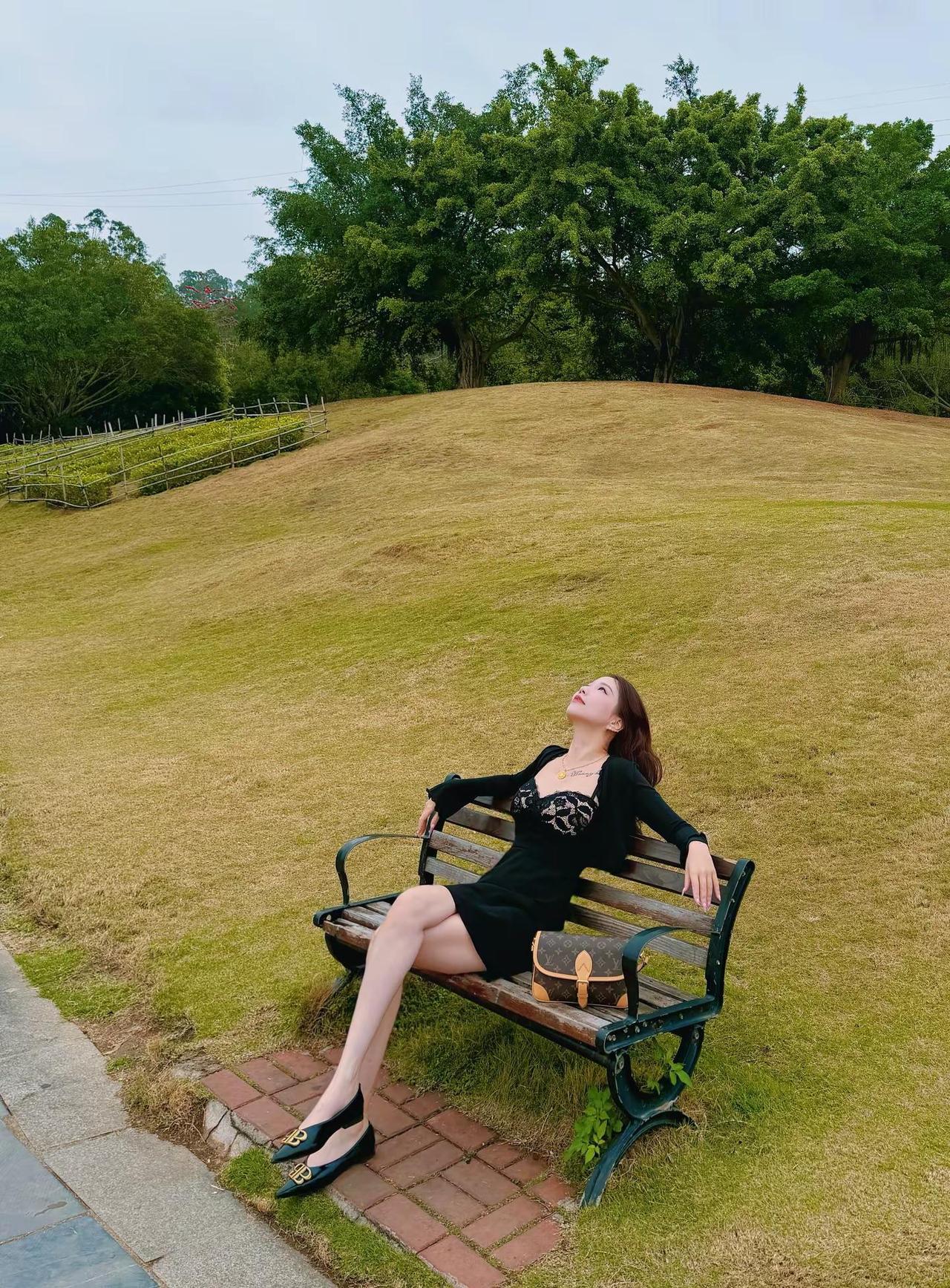 去爱一个本身就很好的人，爱和新鲜感会消失，但责任和教养不会。