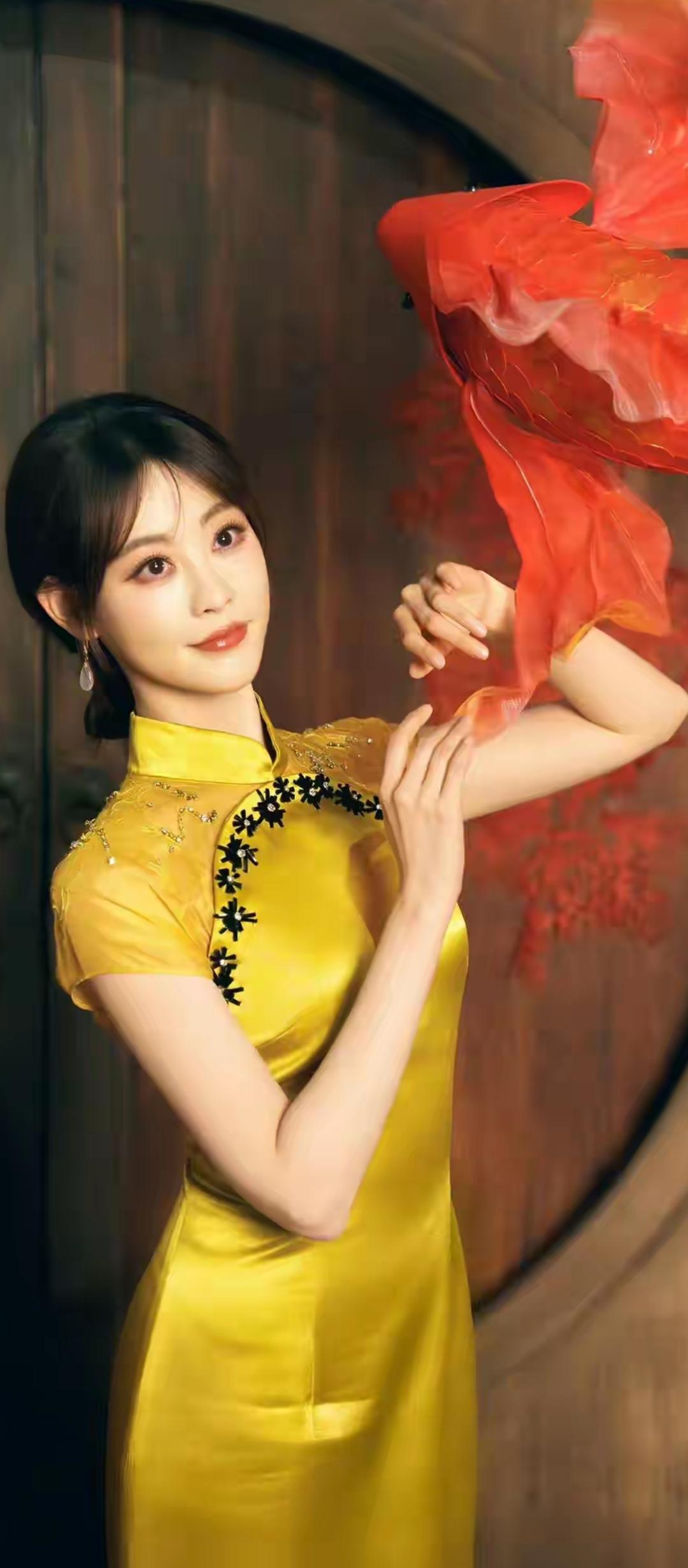 元宵节快乐！人圆家圆，花好月圆，团团圆圆过元宵！🏮💖