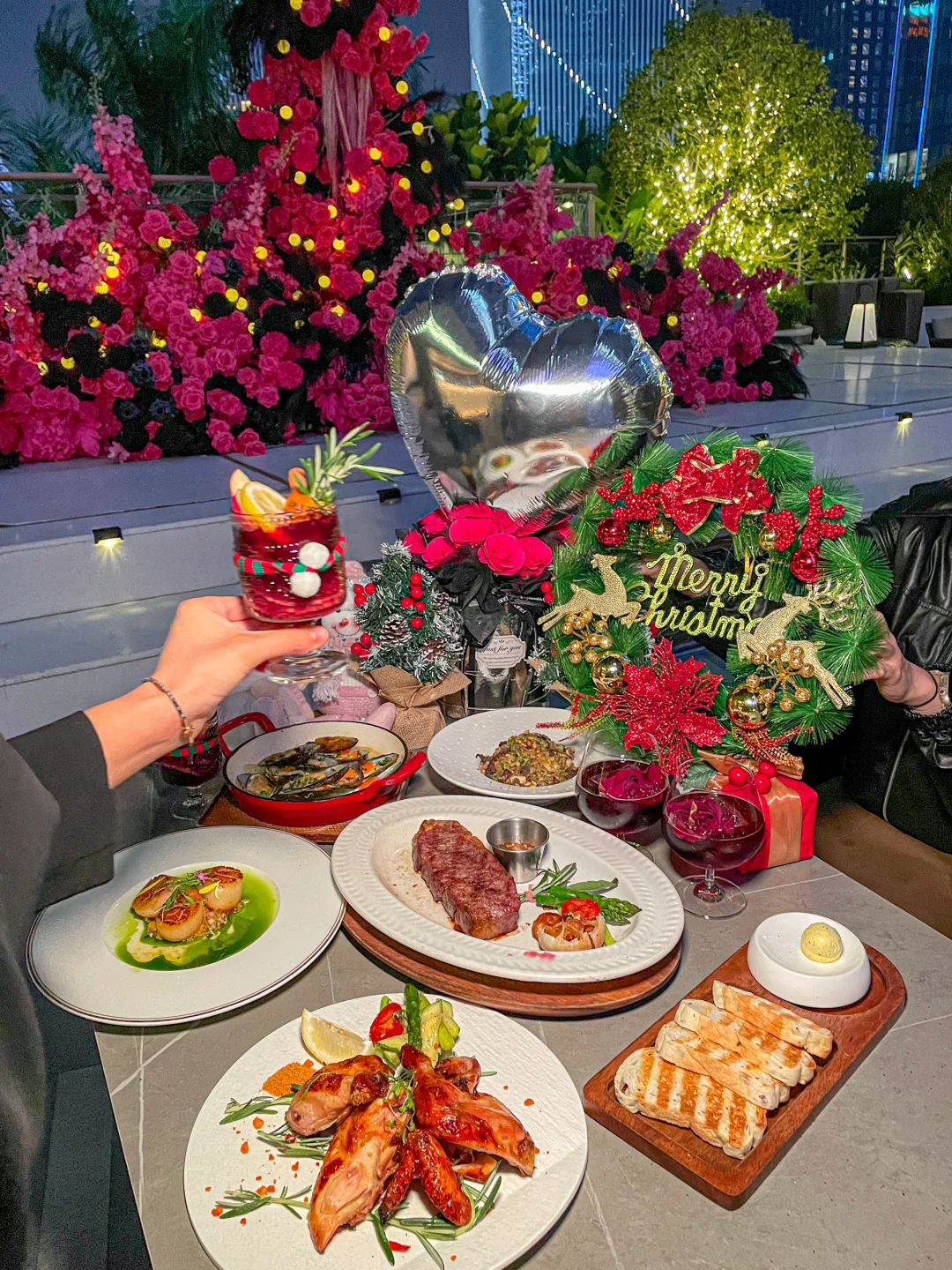 圣诞倒计时🎄氛围好绝还会飘雪的漂亮饭！