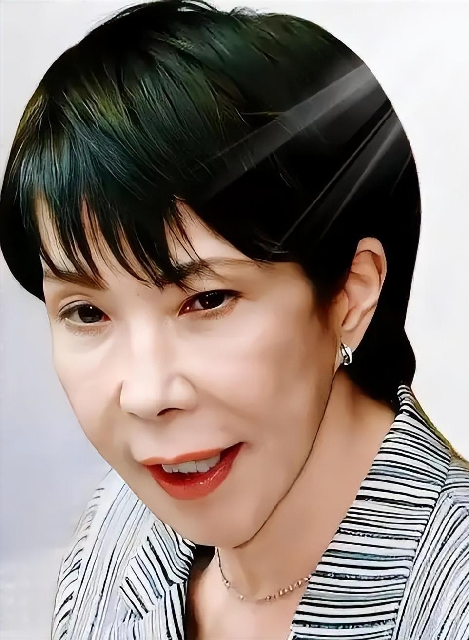 [中国赞]西方急得像热锅上的蚂蚁，但不是怕中国，是怕高市早苗！很多人以为西方“怂