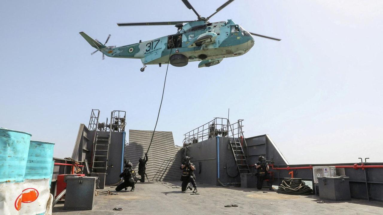 伊朗称对位于科威特的美军基地进行打击

俄罗斯卫星通讯社 2026年3月2日, 