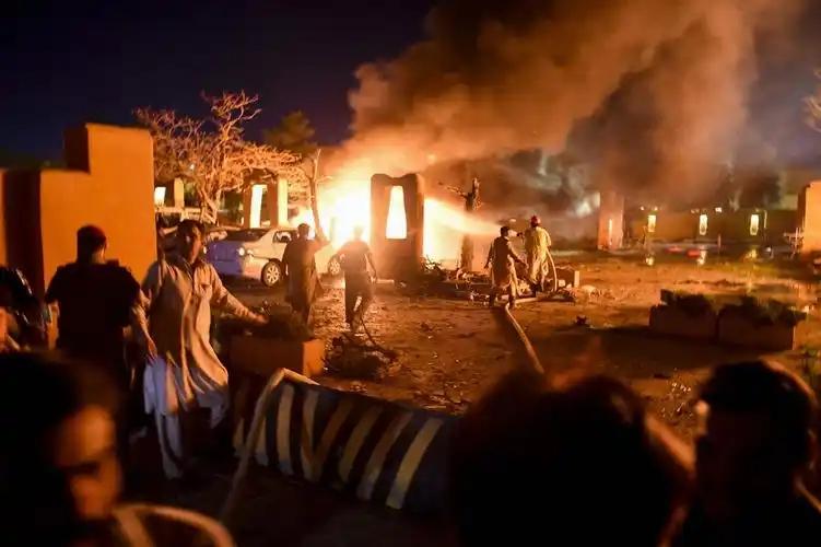 降维打击，中国武器出手，巴铁重拳出击，阿塔美式装备成活靶子
 
 距离我国新疆瓦