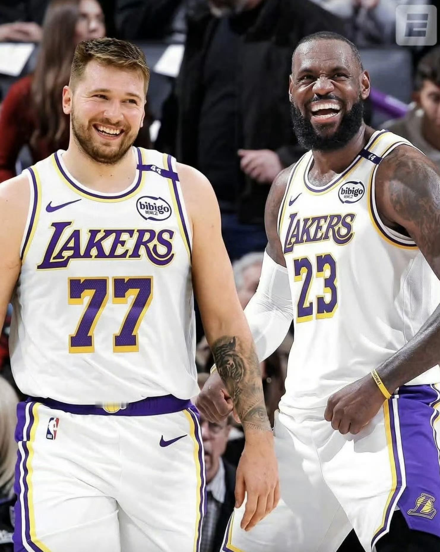 NBA记者文霍斯特表示，湖人对续约东契奇感到压力。“我觉得续约东契奇不会太早发生