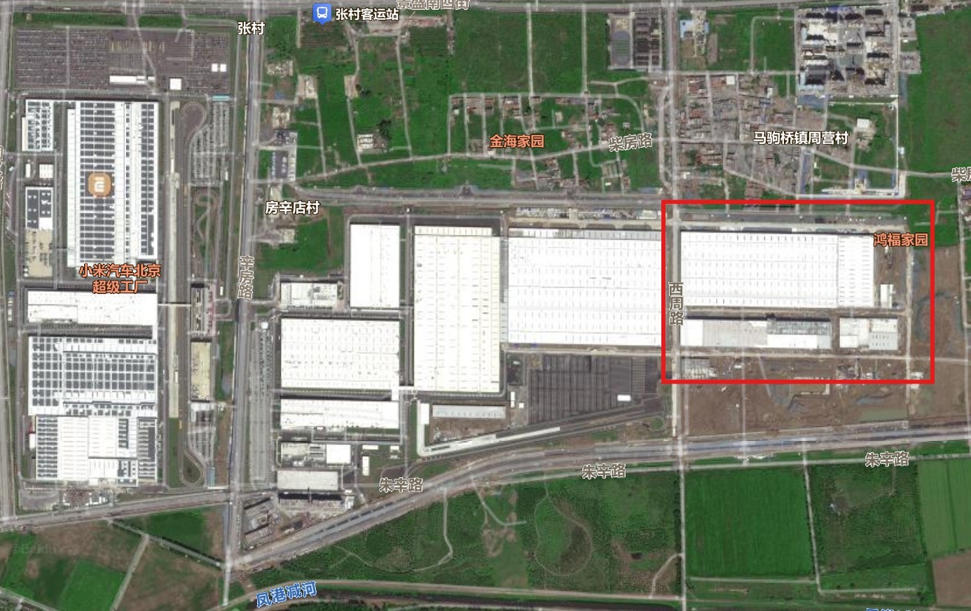 记不记得去年前年网上框框发小米汽车工厂的卫星图？已经有好久没人发了，但是现在二期