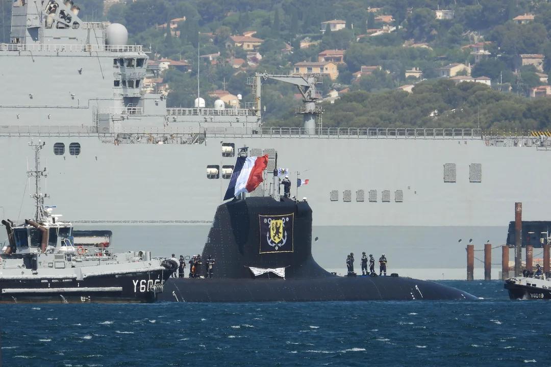 法国海军“德格拉斯”（S638）号“苏弗朗级”核动力攻击潜艇于2026年7月1日