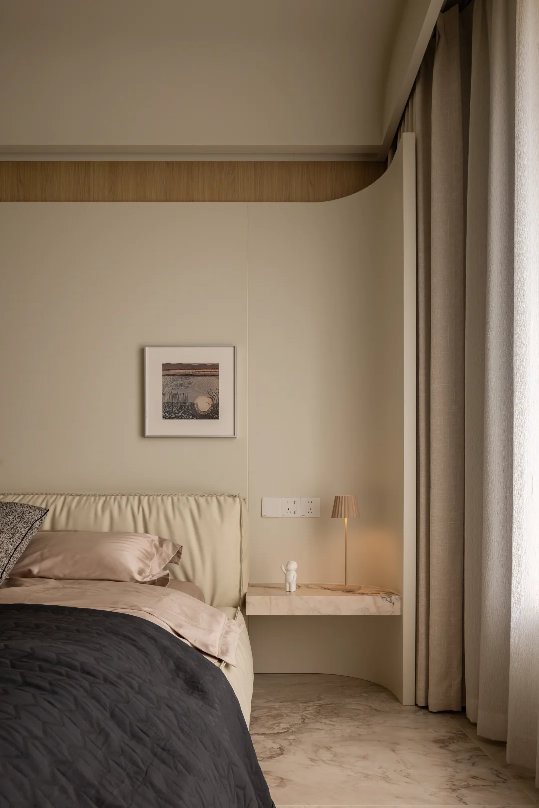 枫丹白露｜围合感让人放松又好眠的卧室