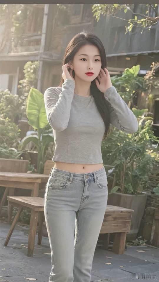 00的我今年25岁了，在广东icon从事着不太体面的工作，夜晚12点了也在上班，