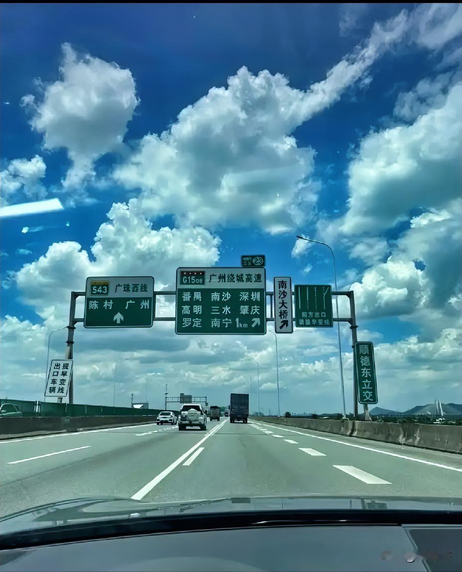 跑高速 120 迈，3000转，广大车主们，你们用时多少转？