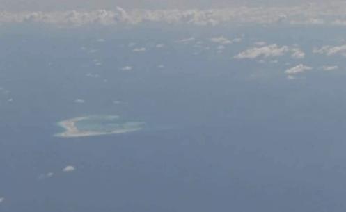 美国、日本挑逗菲律宾在十年前发起了“南海仲裁案”闹剧，已经被中国决然否定、拒止，