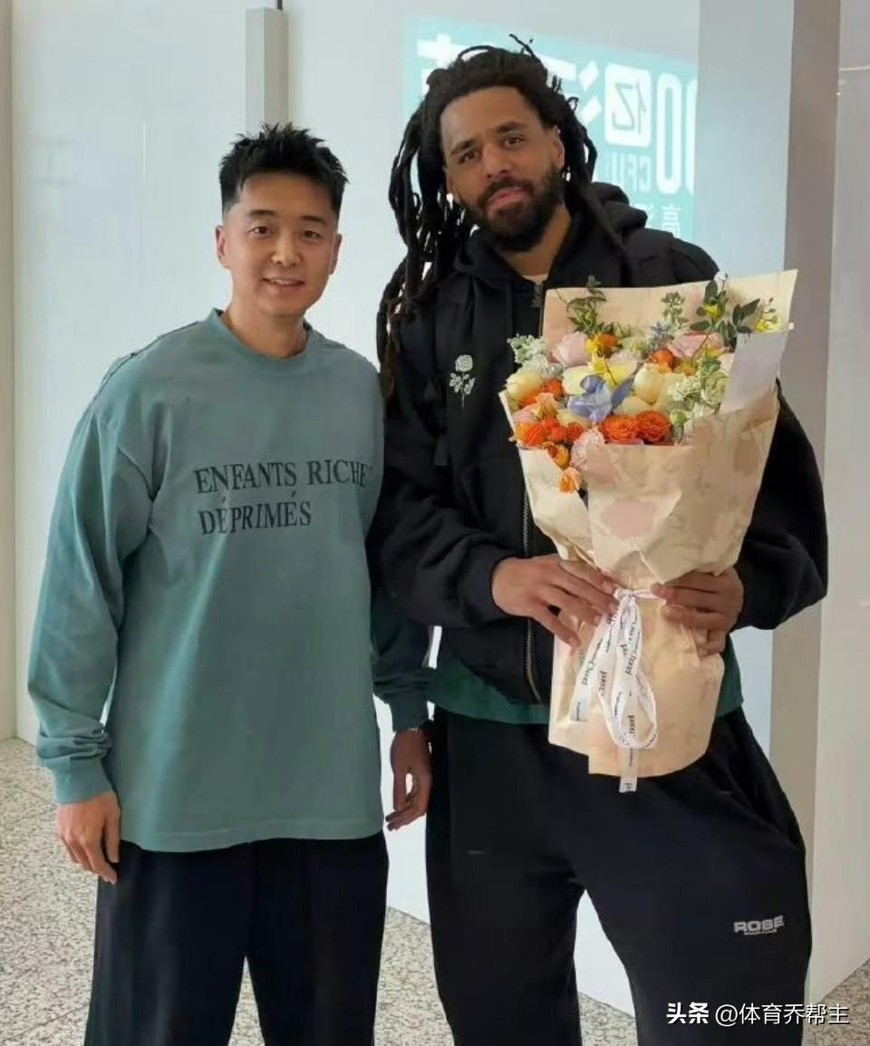 这不是愚人节新闻！南京同曦签约新外援J.cole，他曾多次获得格莱美奖和拥有多张