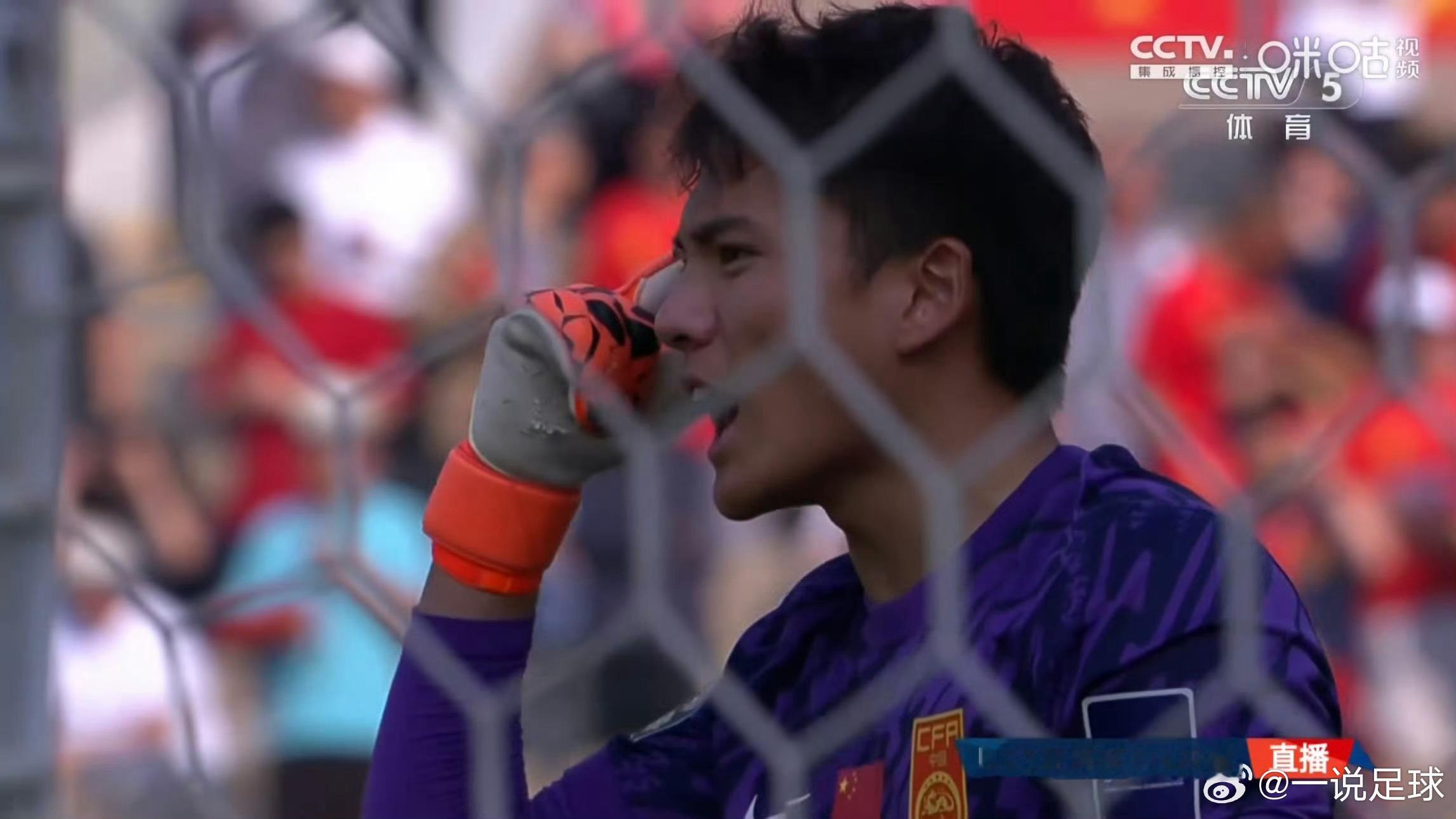 李昊表现这么好，难受的除了对手乌兹别克斯坦之外，应该还有上海申花吧！U23国足v