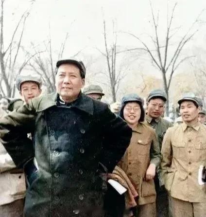 普京大帝对毛主席的四个评价！​一、普京认为毛主席在智慧方面是无与伦比的，他不仅是