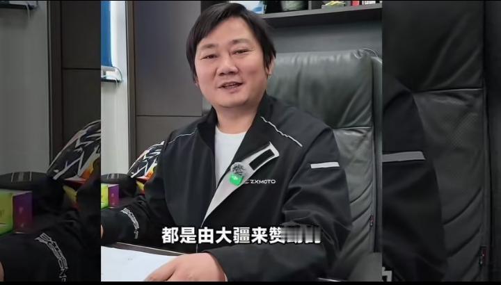 张雪突然官宣和大疆正式合作，拍摄设备全部由大疆赞助。其实从之前WSBK赛车上出现