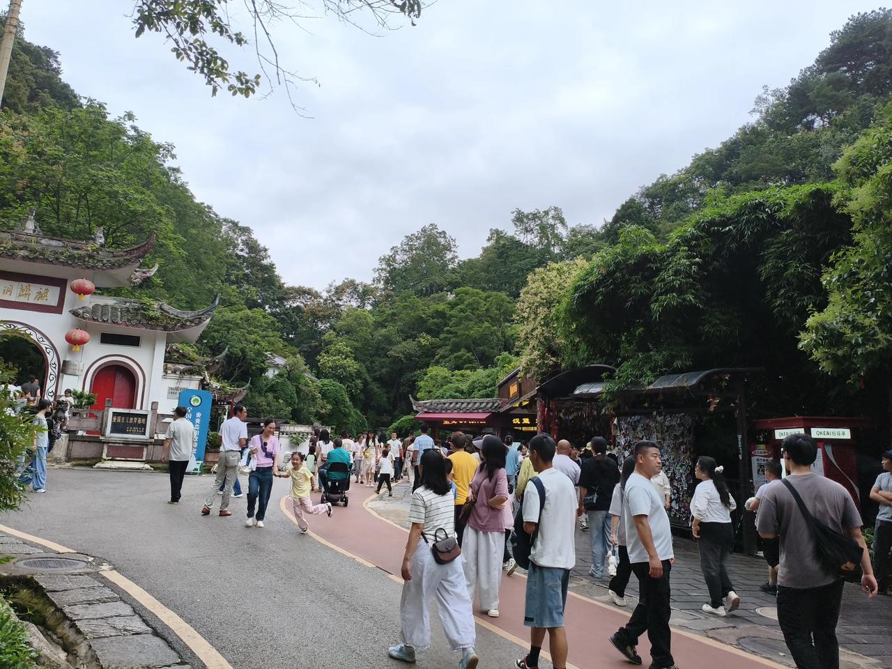 马亏蚂蚁金服想邦架中国政府？
没办到！
长鑫科技能办到吗？
我不知道？