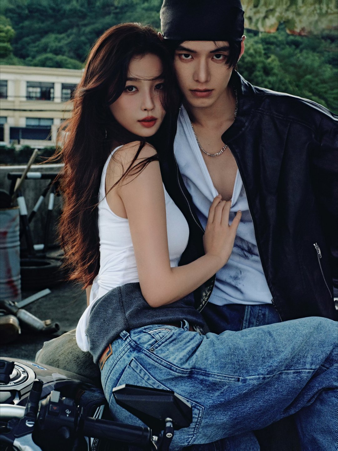 是姜暮和靳朝[哇][哇][哇]双轨爱意轰鸣大片 ​​​