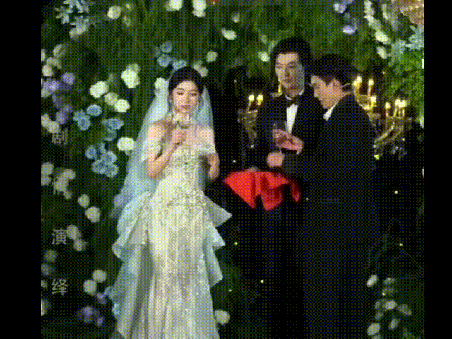 以为王格格刘萧旭结婚了王格格刘萧旭跳出了他俩是不是真谈了？这是他俩是真结了呀！这