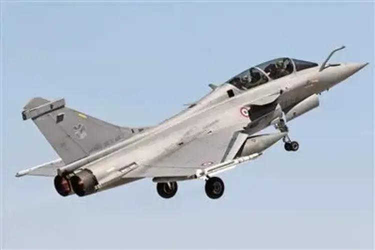 印度国防部已经通过了一项预算，斥资358亿美元购买法国阵风战斗机114架，这样极