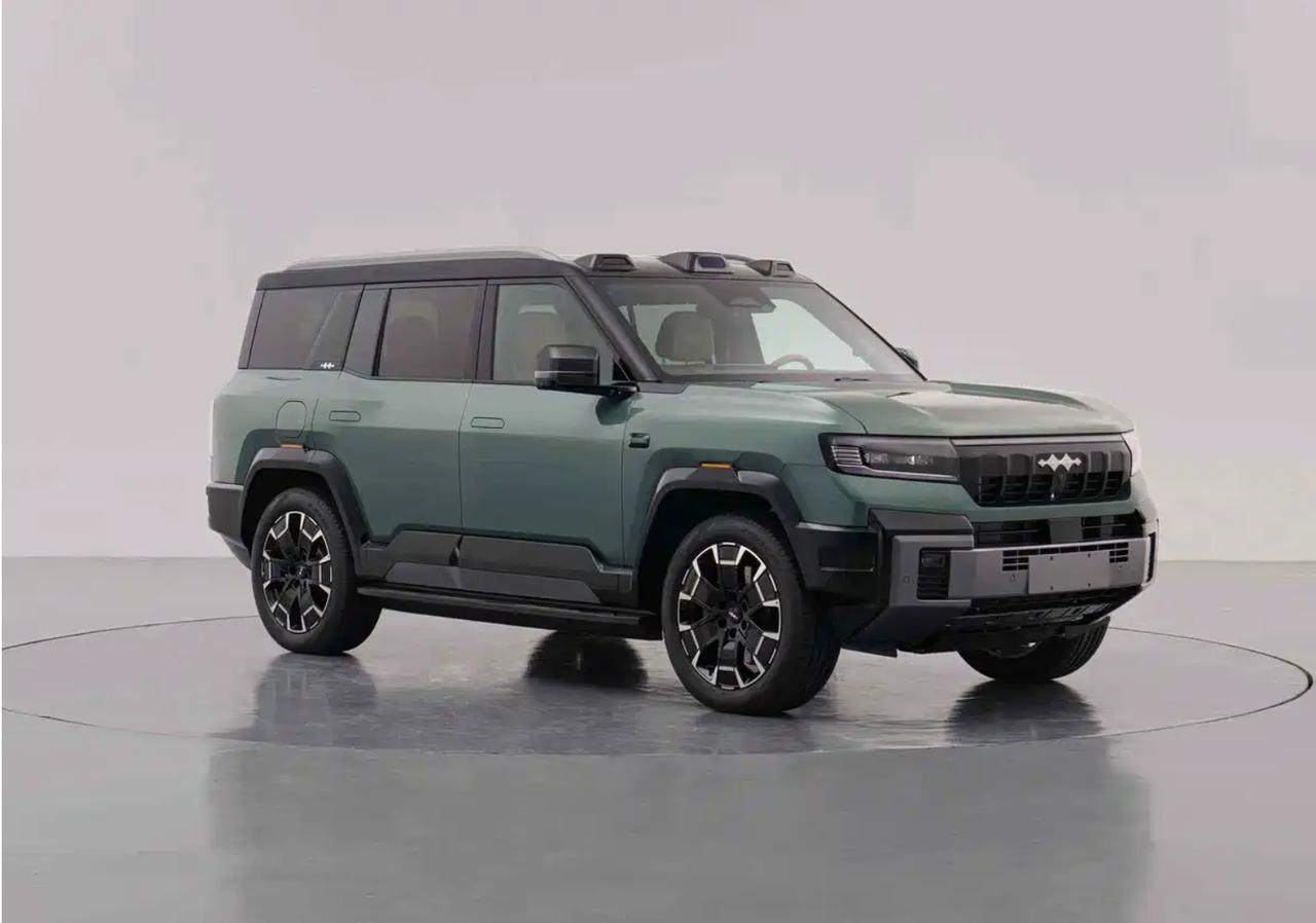 近日，懂车之道获悉，从工信部官网获取到了新款方程豹豹8车型的申报信息。新款豹8定