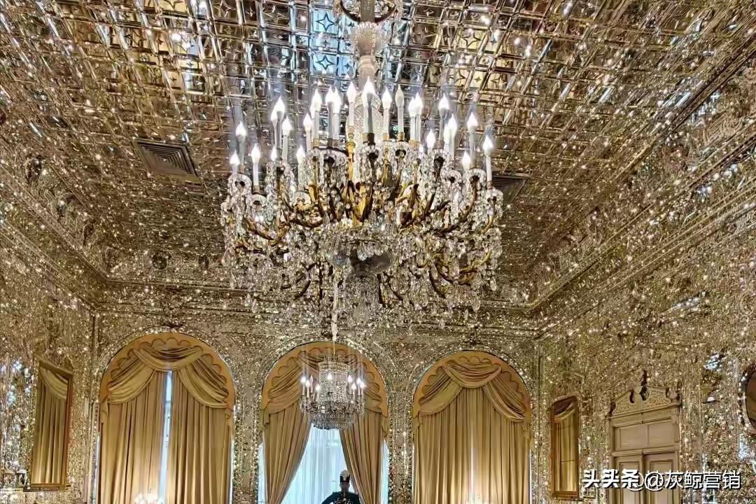 美以这是要以人类文明为敌吗，他们炸了伊朗世界文化遗产玫瑰宫！

这个代表灿烂的波