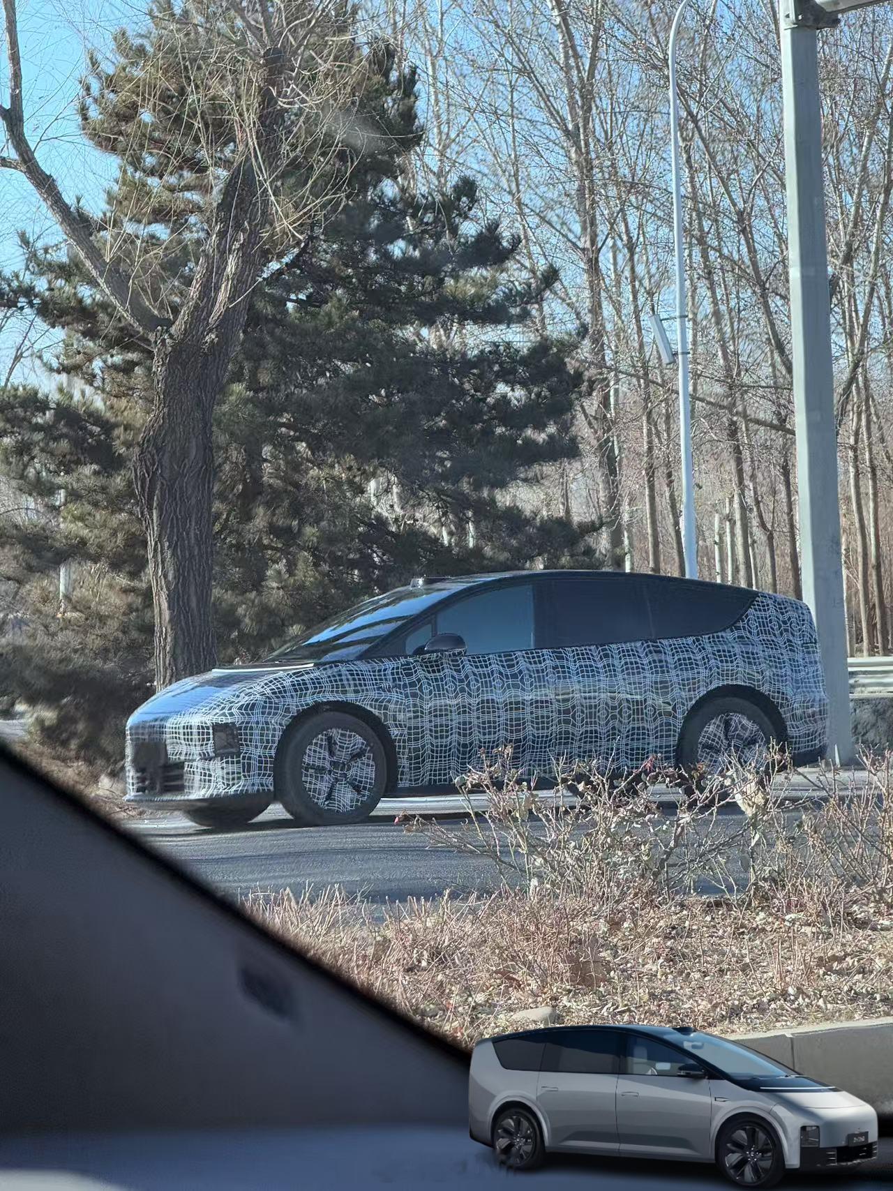 理想纯电SUV M8路试谍照曝光  理想纯电SUV M8路试谍照曝光，大家觉得如