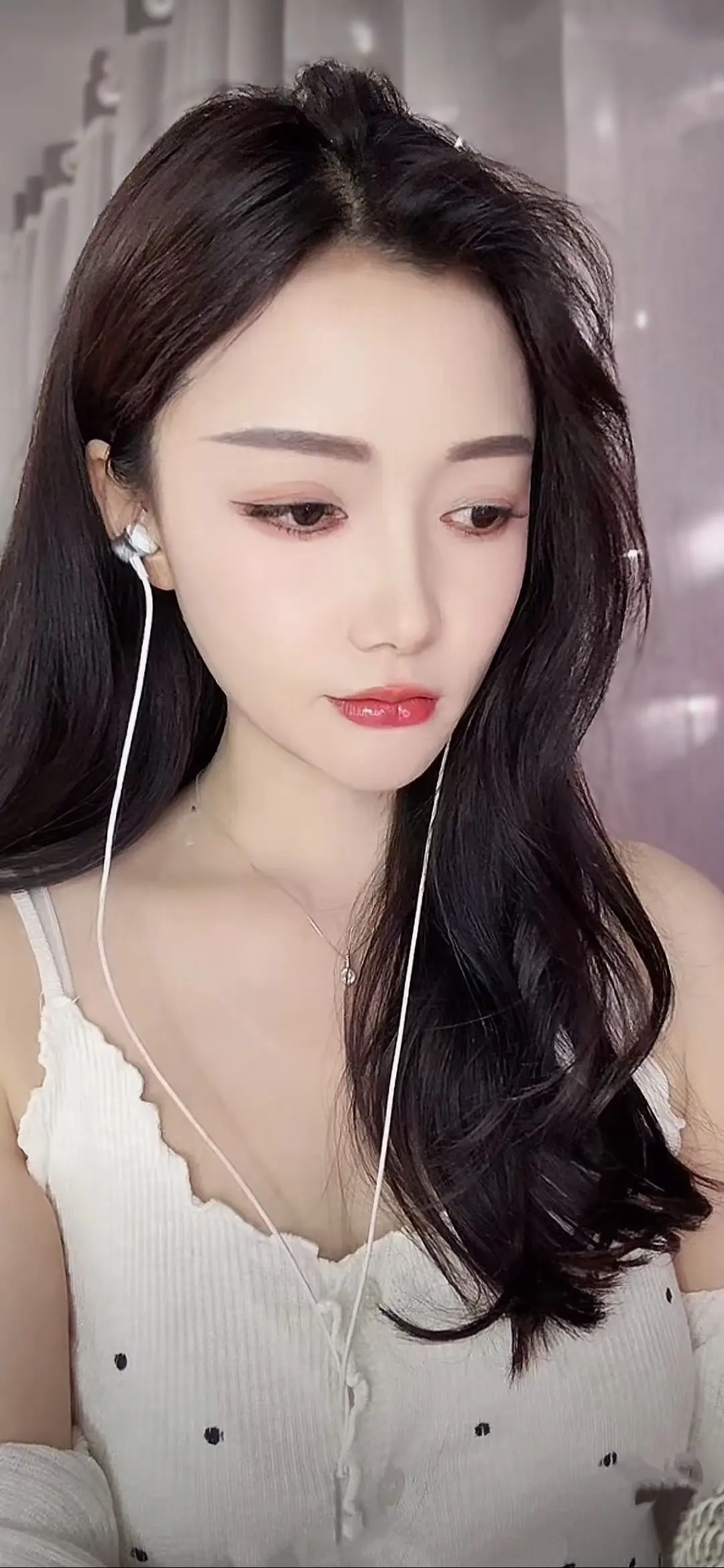每个人都很好呀 我对每个人也都很好 只是没有人对我好