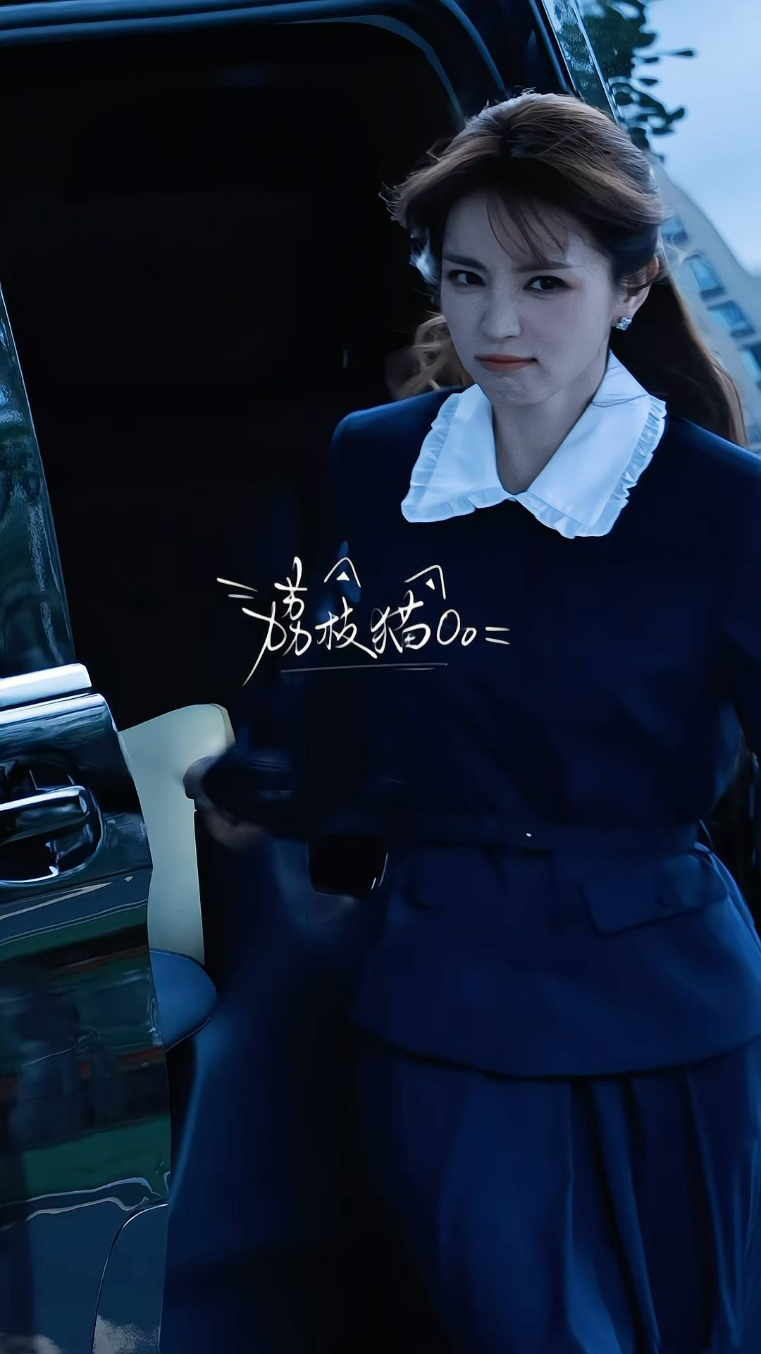 姐姐你说什么我都听你的啊…. ​​​