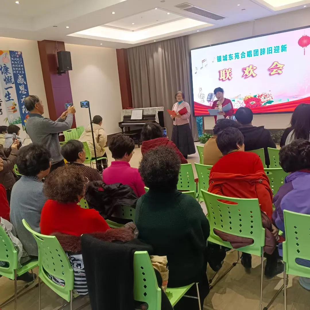 准备辞旧迎新[玫瑰][碰拳][碰拳]
​欢迎各位团体及个人团队光临！
（A小任）