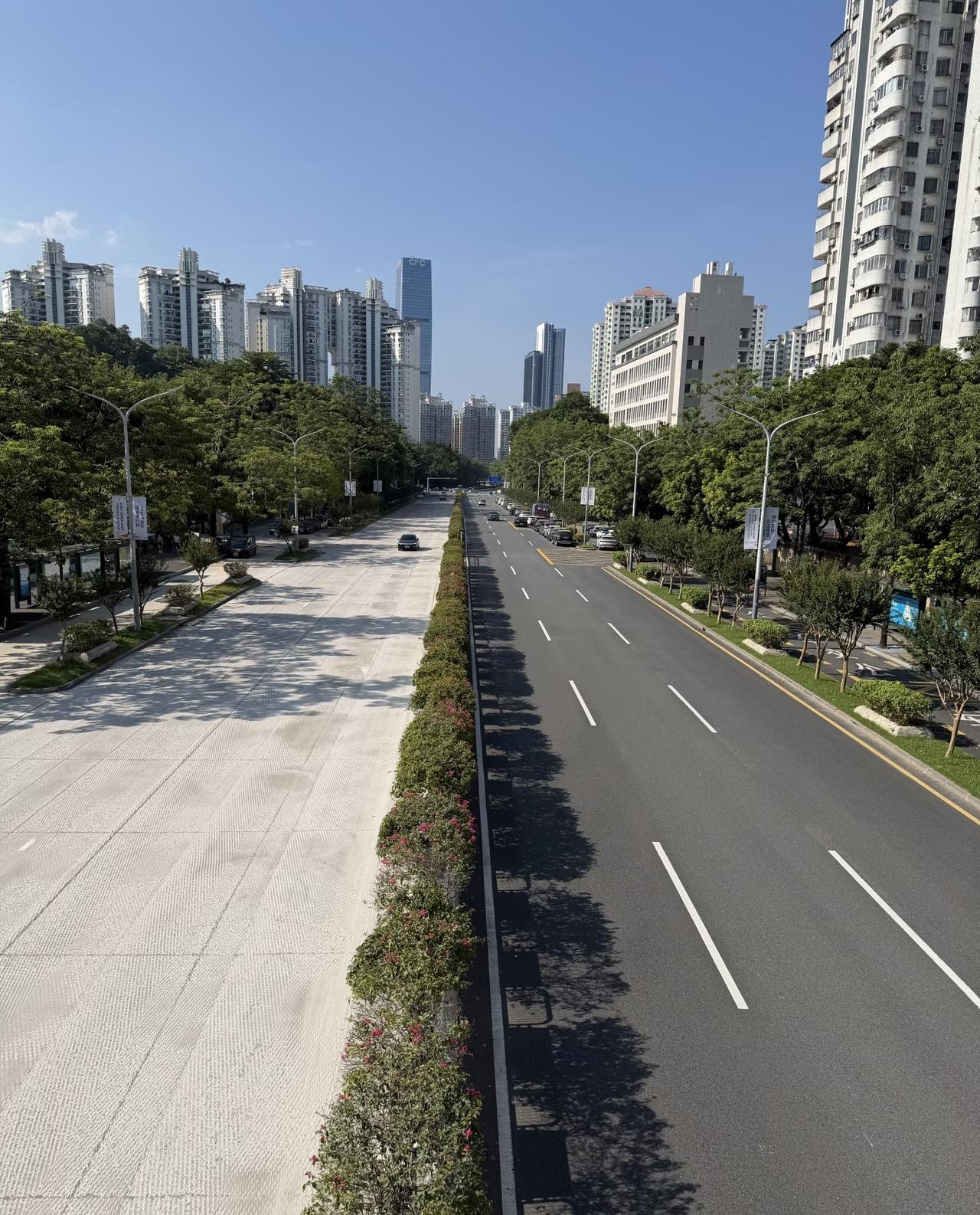 深圳APEC路都翻新了