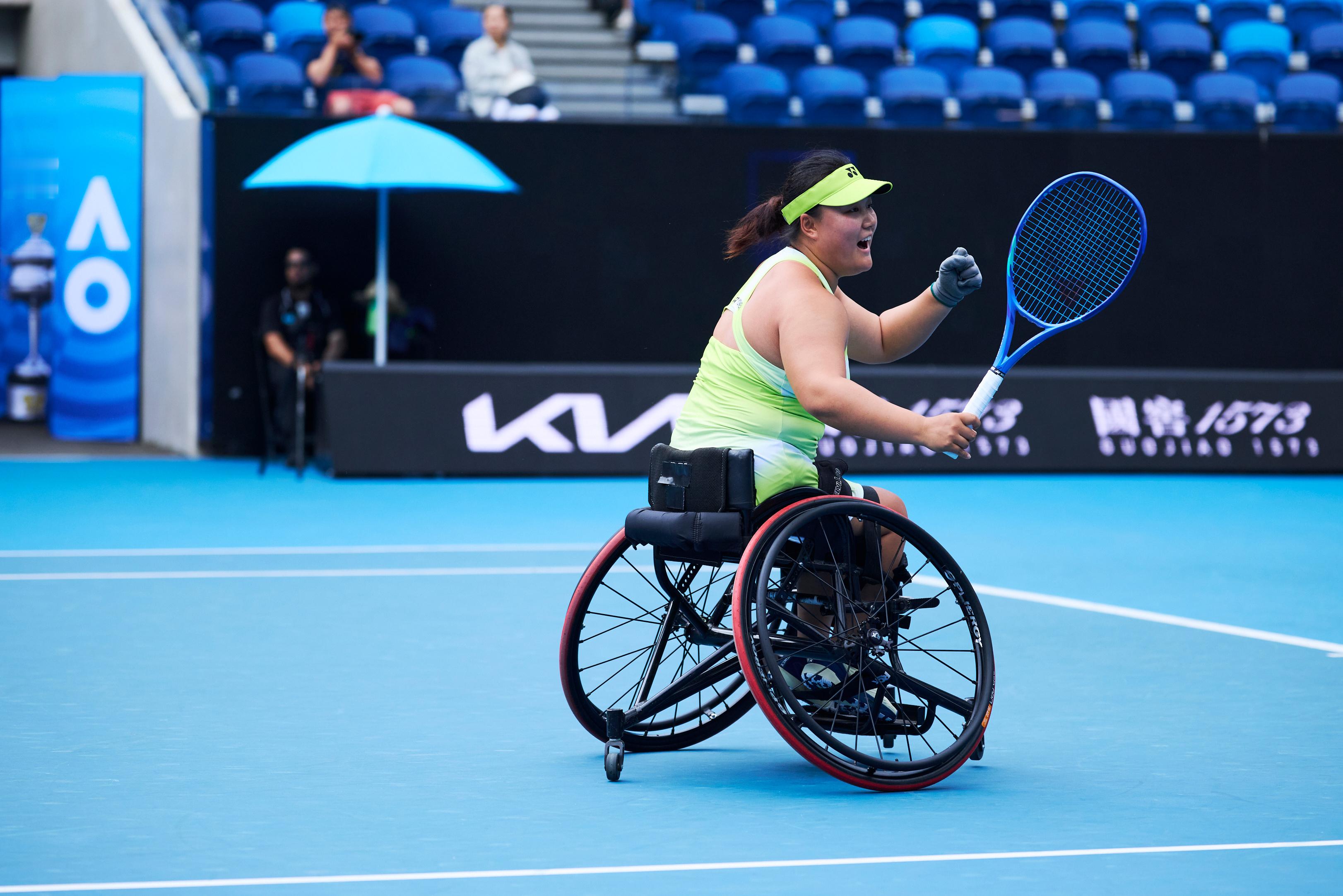 属于李晓辉的澳网冠军时刻，组图回顾李晓辉赢得澳网2026 轮椅网球女单冠军！同时